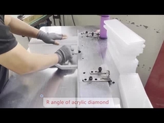 アクリル製の丸い縁の量産