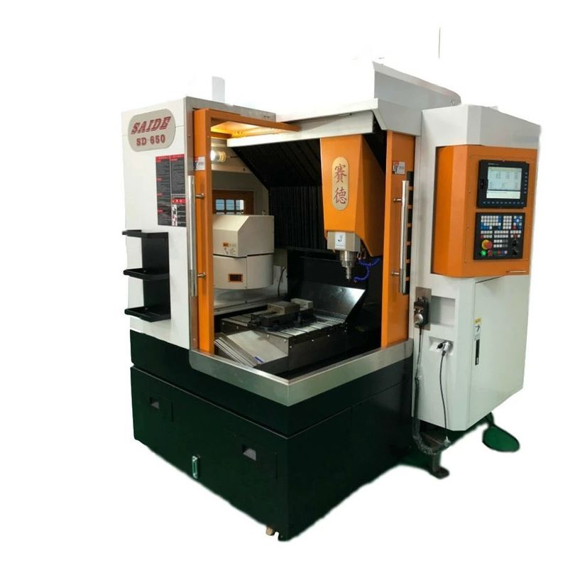 24000rpm スピンドル速さ SD650 3000kg 重量 アクリル製 CNC マシン 最大作業負荷 400kg メタルポーリング マシン