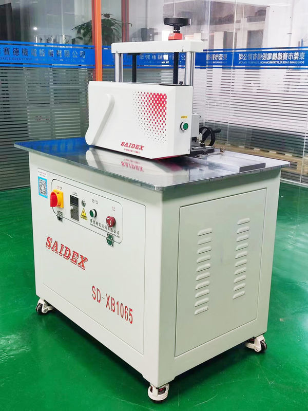 Φ100mm 吸入口 アクリルカムフェリングマシン 1000mm L *650mm W *1260mm H 機械サイズと AC220V 定電圧