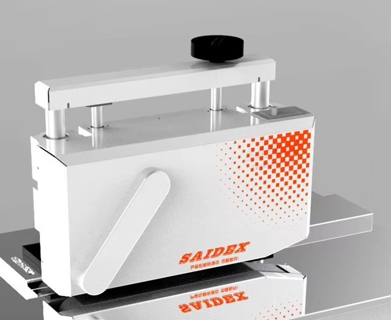 220V 50HZ/60HZ アクリル R3 / R4 / R5 丸いコーナー ポーリングとトリミング マシン 交換可能なナイフ ミトラ 45 度ベベルのエッジ チェンファーリング マシン